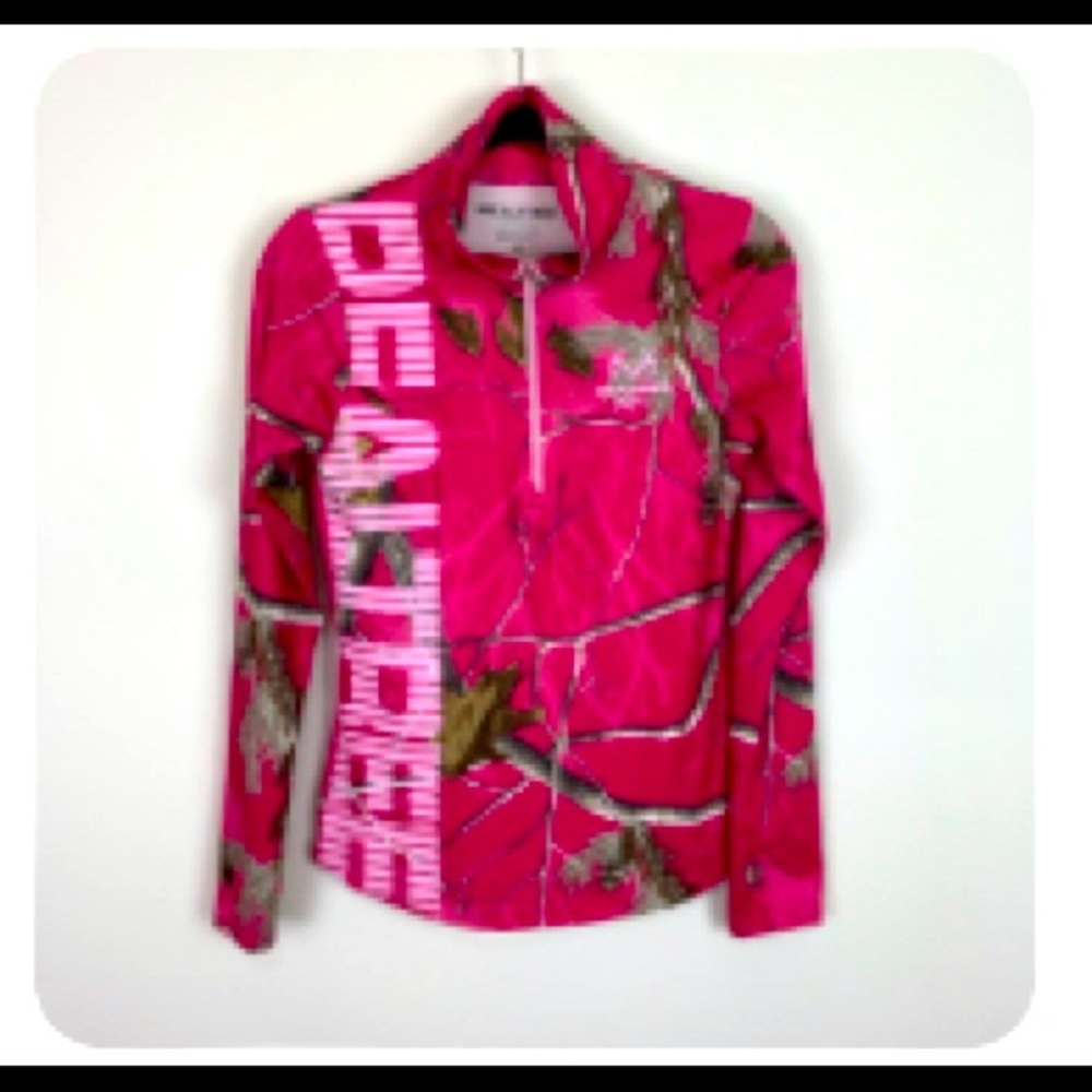 Real tree camo hunting 3/4 zip pink jacket medium